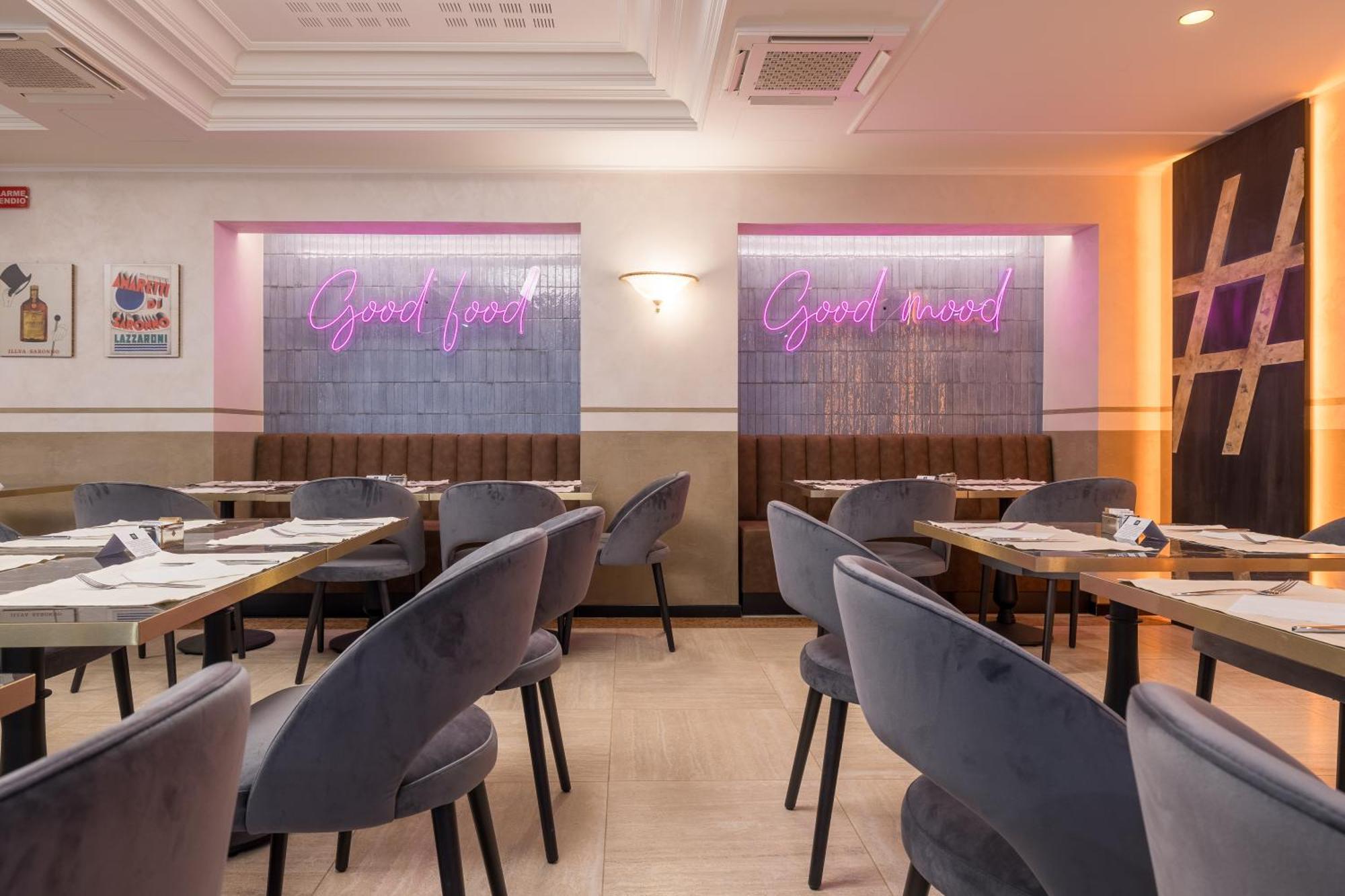 Just Hotel Saronno Bagian luar foto