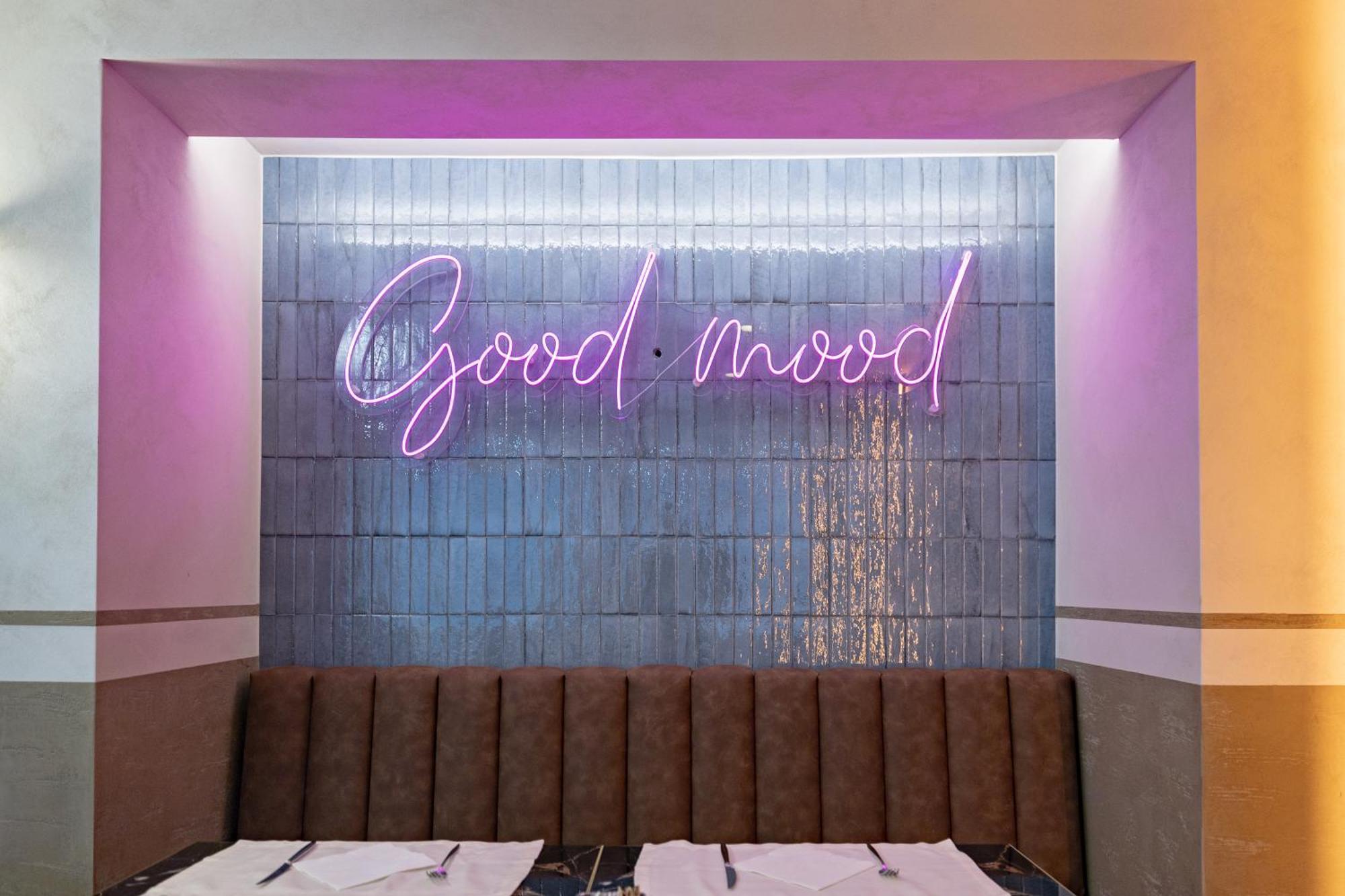 Just Hotel Saronno Bagian luar foto