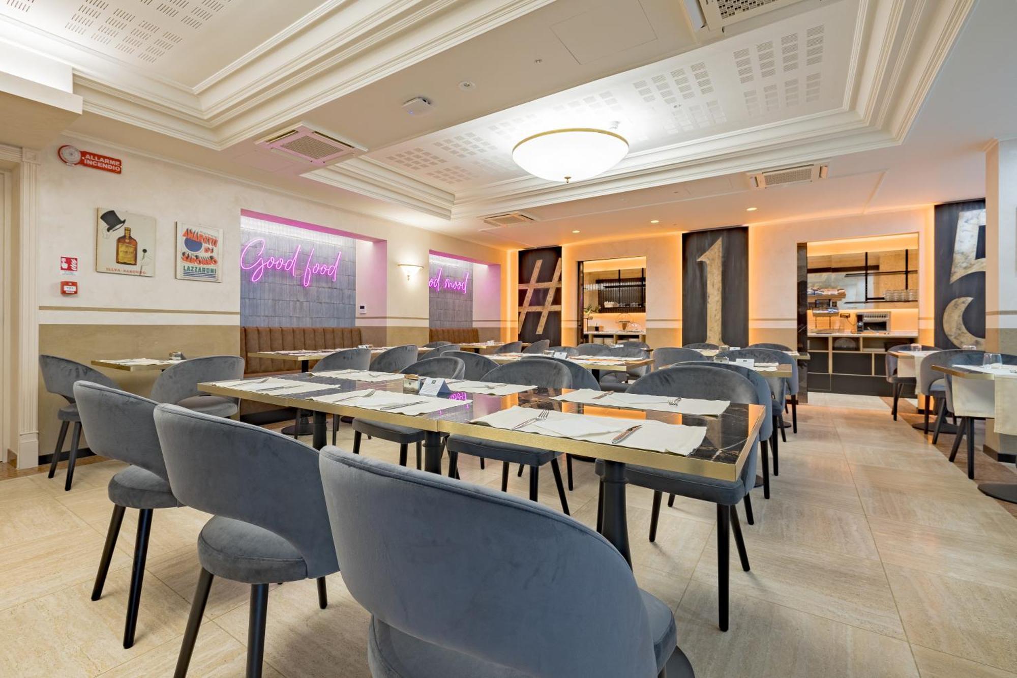 Just Hotel Saronno Bagian luar foto